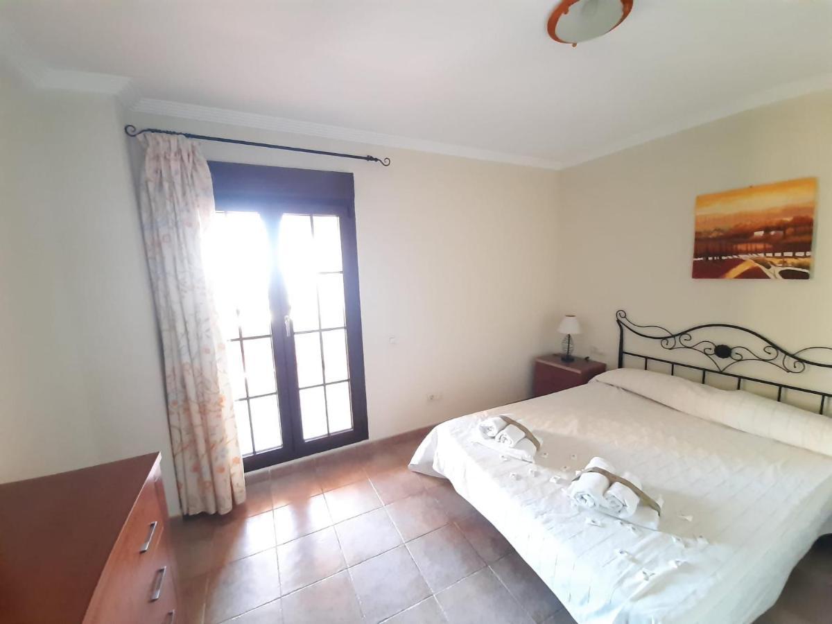 Apartamento 2 Dormitorios.Urb Playa Verde إيسلا كانيلا المظهر الخارجي الصورة